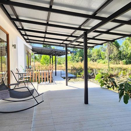 The Duck Cafe And Resort Trat Extérieur photo