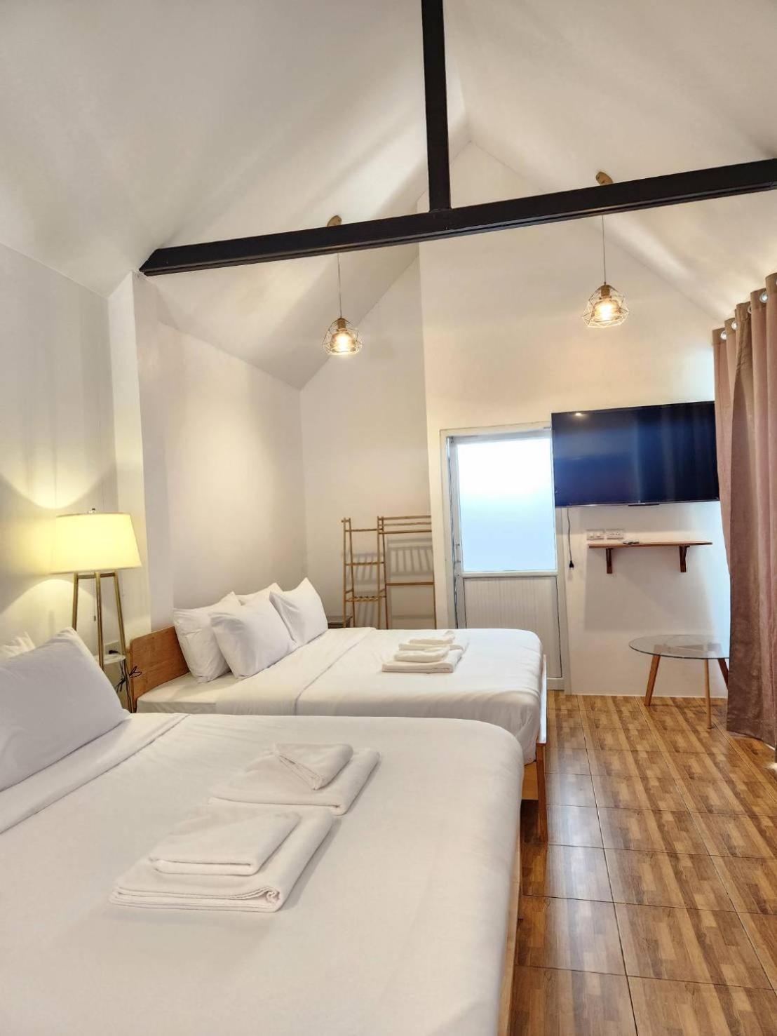 The Duck Cafe And Resort Trat Extérieur photo
