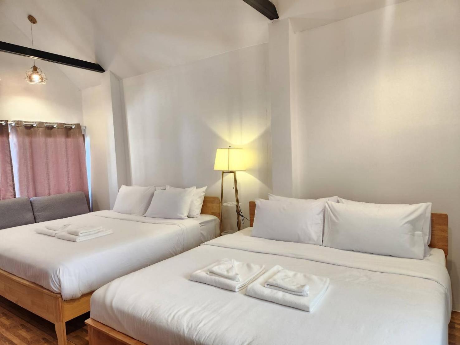 The Duck Cafe And Resort Trat Extérieur photo